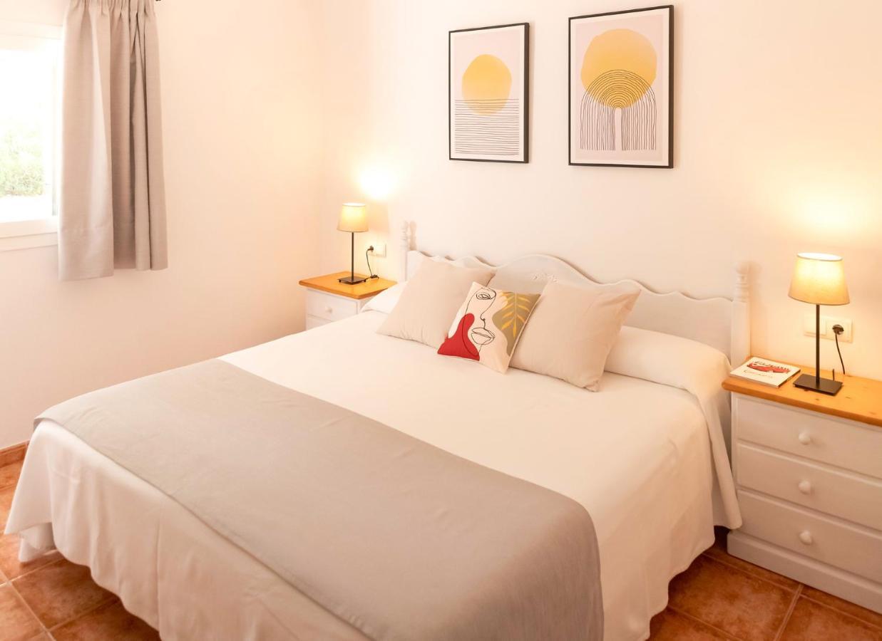 Apartamentos El Pino - Formentera Break Es Calo  Ngoại thất bức ảnh