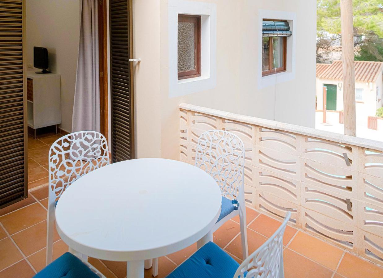 Apartamentos El Pino - Formentera Break Es Calo  Ngoại thất bức ảnh